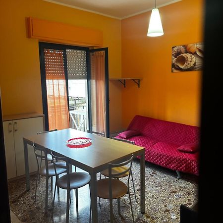 La Dea Del Mare Apartment Scilla Bagian luar foto