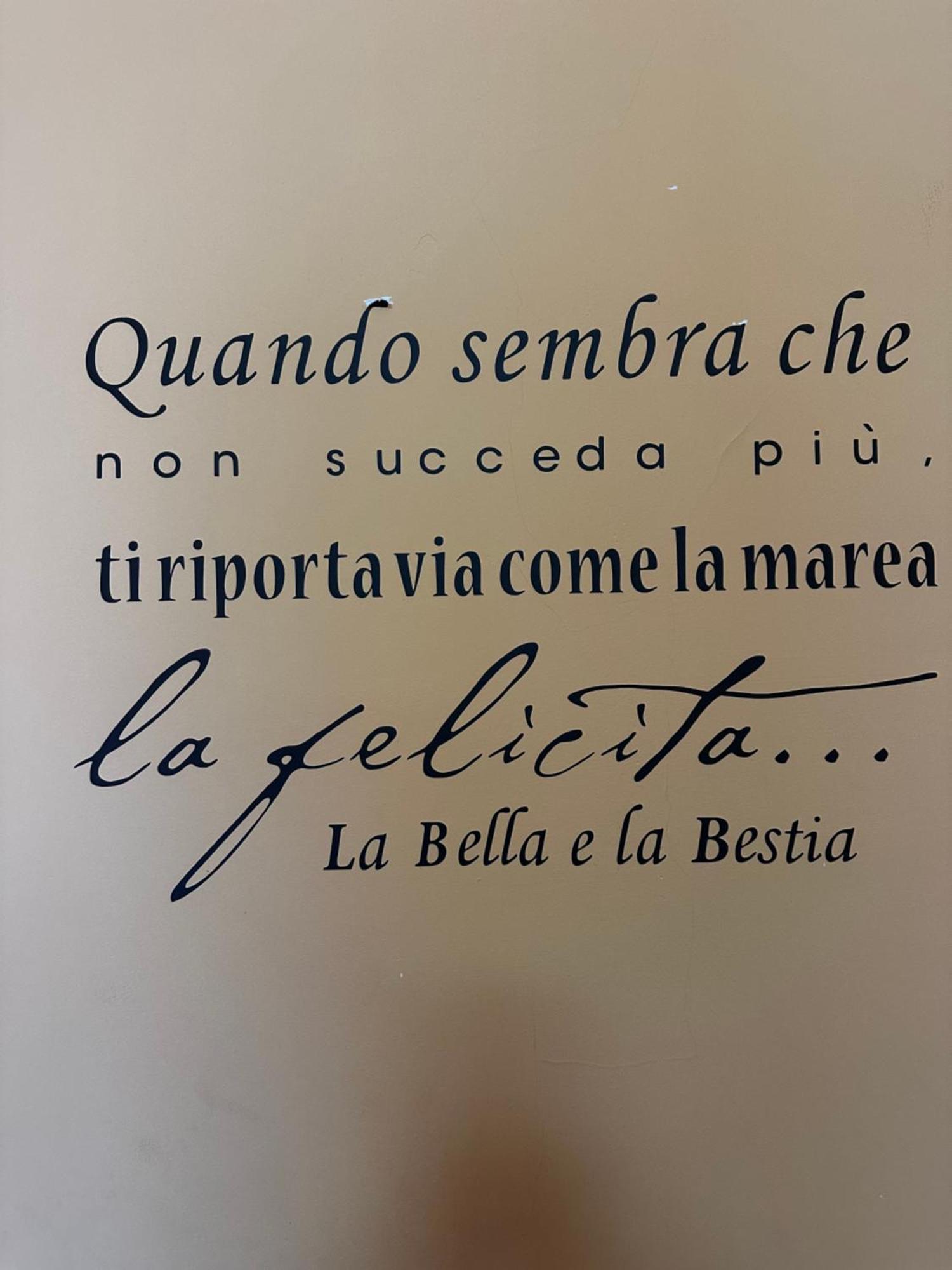 La Dea Del Mare Apartment Scilla Bagian luar foto